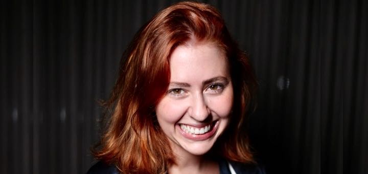 Natália Beukers se destaca como aliada do teatro