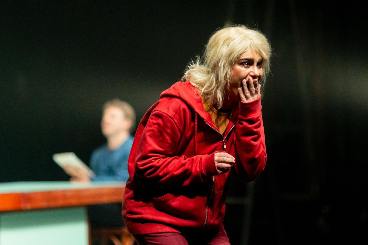 “Mulher em Fuga”, mesmo baseada em uma personagem francesa, retrata os abusos sofridos por muitas brasileiras